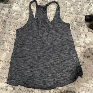 Lululemon loose fit, keyhole tank, size 10